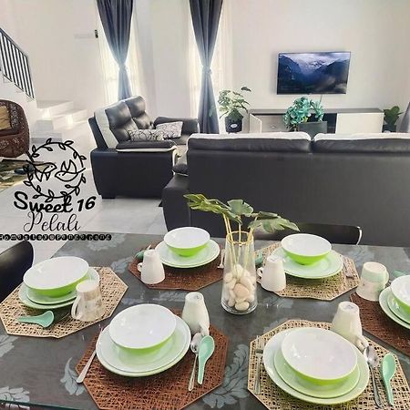 Sweet 16 Pelali Homestay بينجرانج المظهر الخارجي الصورة