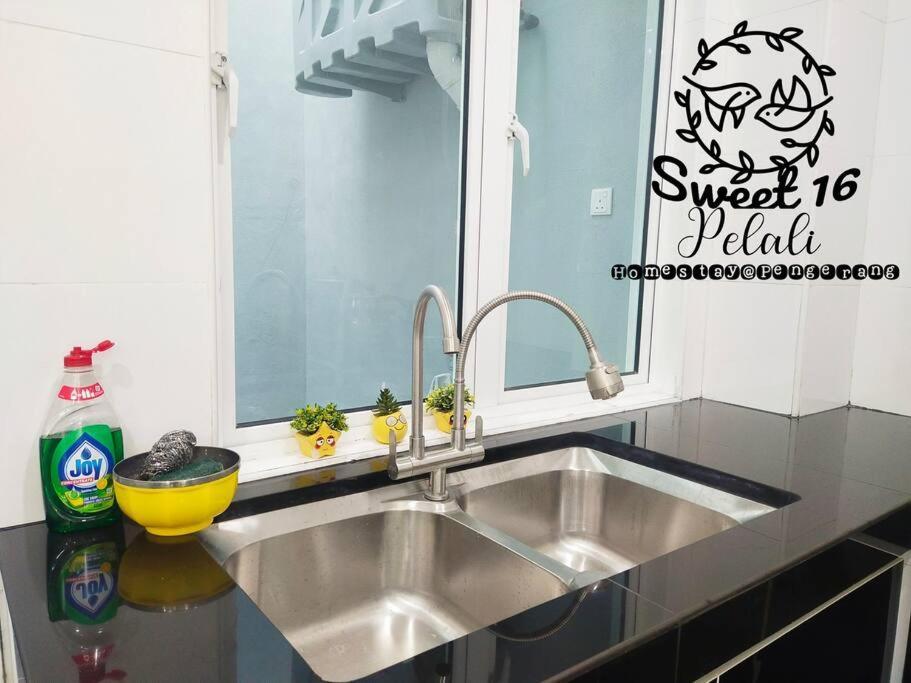 Sweet 16 Pelali Homestay بينجرانج المظهر الخارجي الصورة